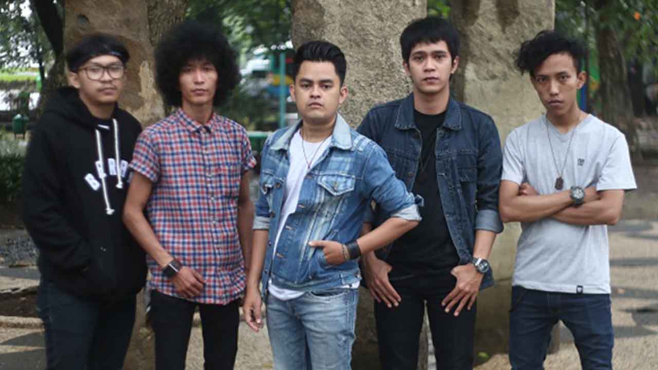 Bassis Armada Band Siapkan Annandra Untuk Musik Indonesia