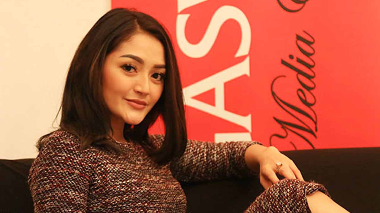 Siti Badriah Kasih Kejutan Untuk Fans di Hong Kong
