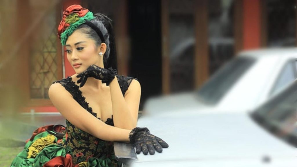 Putri Duo Anggrek, Dulu Tekuni Modern Dance