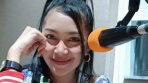 Kania Kemas Lagu Sunda Dengan Musik SKA