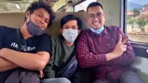 Lebaran, Ayuz Merpati Band Pulang Kampung Plus Visit Radio