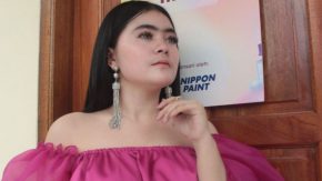 Mimie Fhara Inginkan Dangdut Orisinil Berbalut Budaya Sunda