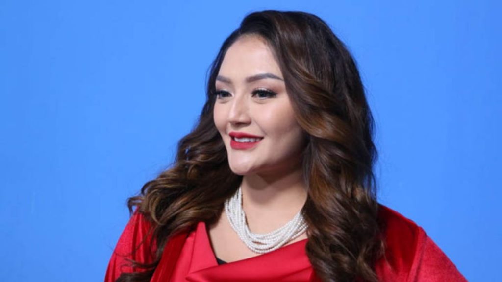 Ngidam, Siti Badriah Nggak Minta Mercy Tapi Ubi Cilembu