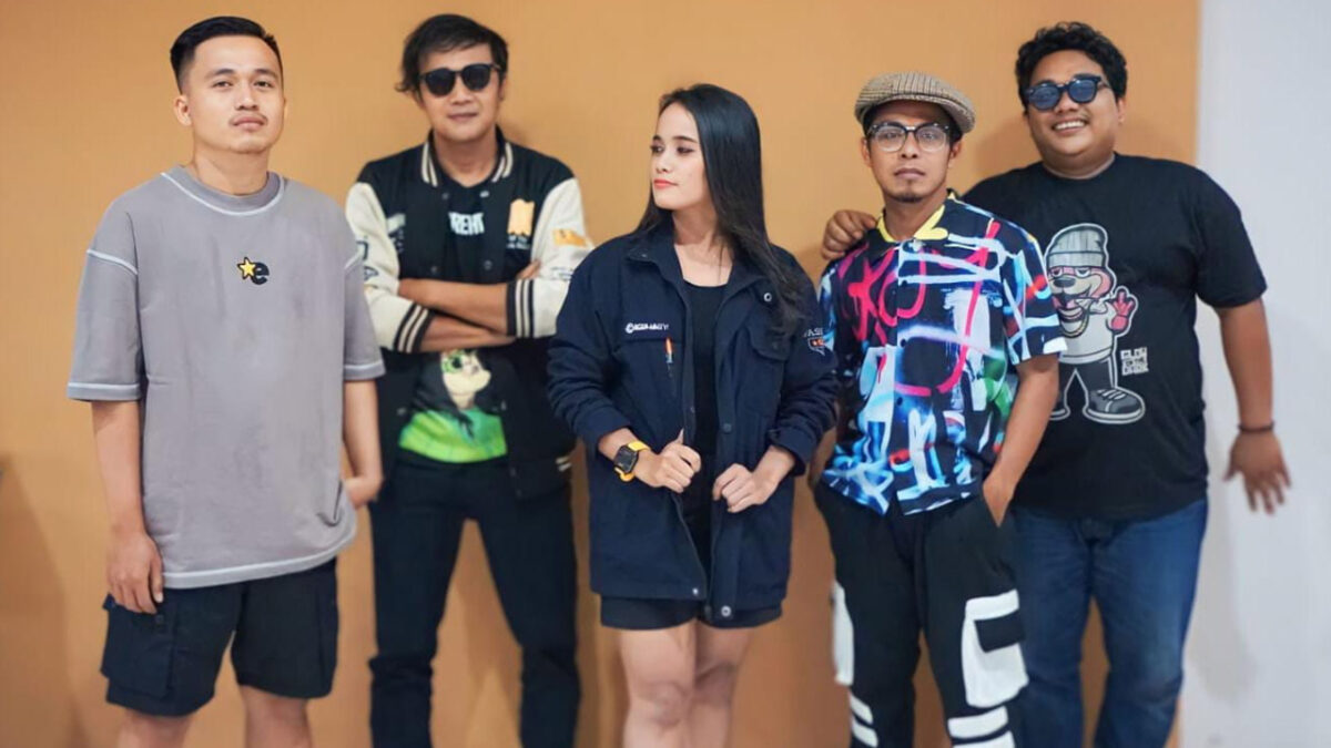 Sticker Band Akan Jalani Tur Show Pulau Sumatera