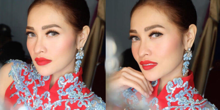 Kecantikan Devay Duo Anggrek Curi Perhatian Netizen