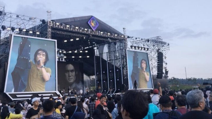 Saksikan Penampilan Setia Band di Konser LMAC Super Hitz Fest 2024